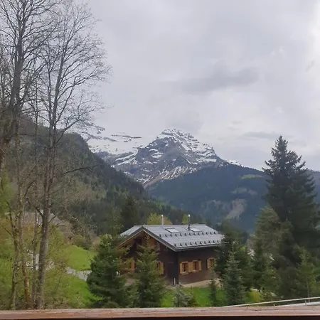 Appartement Mit Jacuzzi Und Wellnessraum Mit Direkter Blick Auf Dem